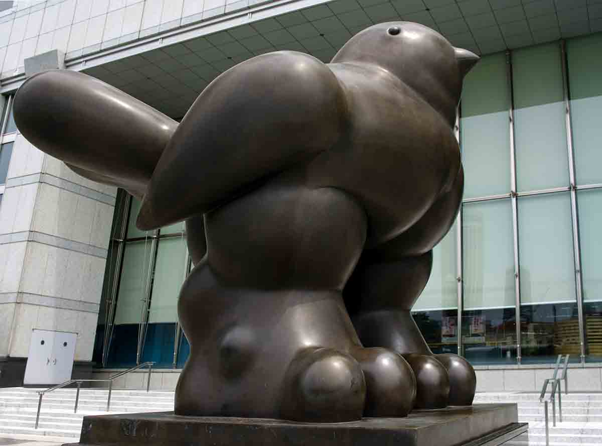 Bird av Fernando Botero